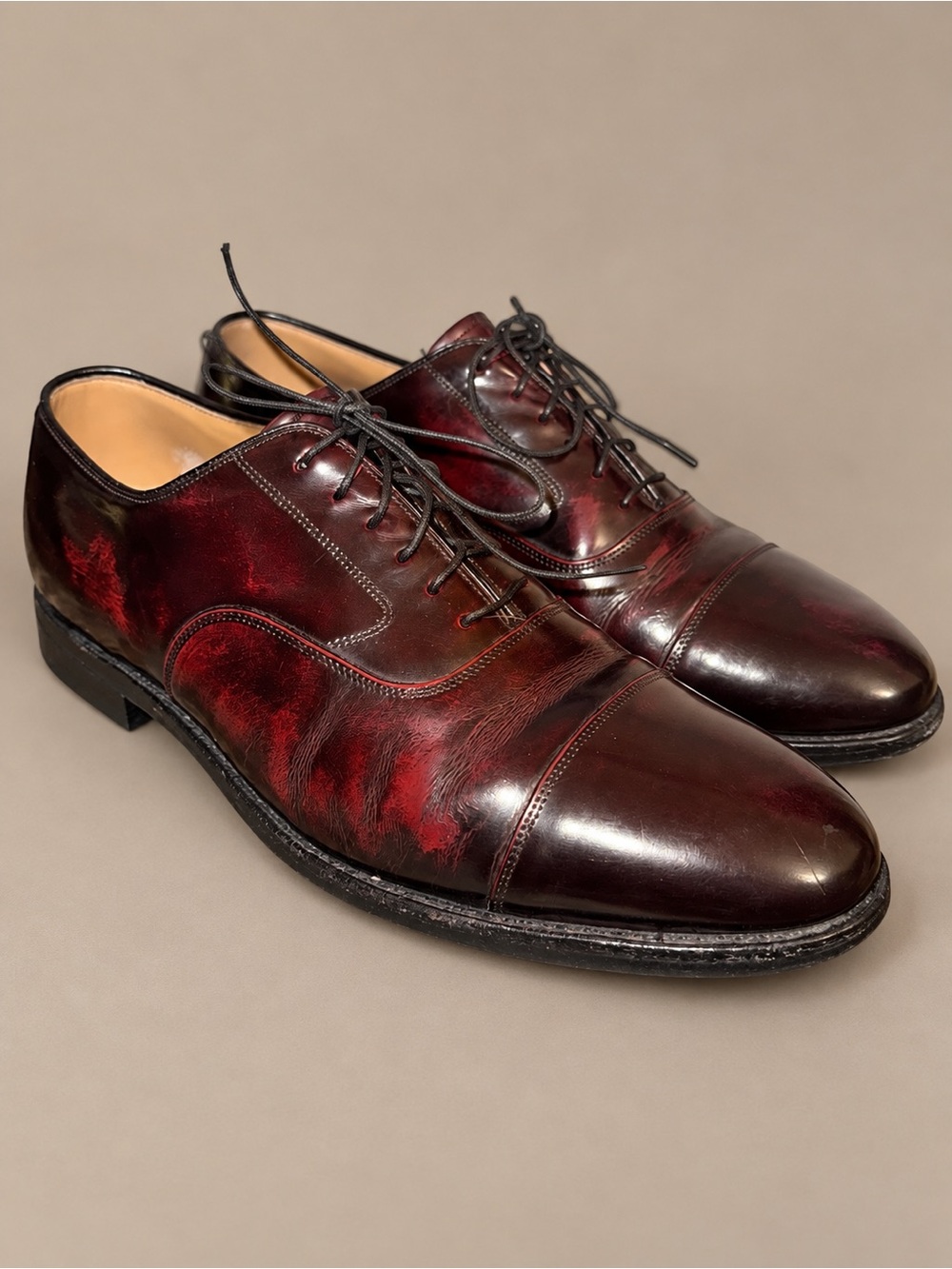 Johnston & Murphy Mens 9.5 Burgundy Oxblood Leather Cap Toe Oxford Dress Shoes
